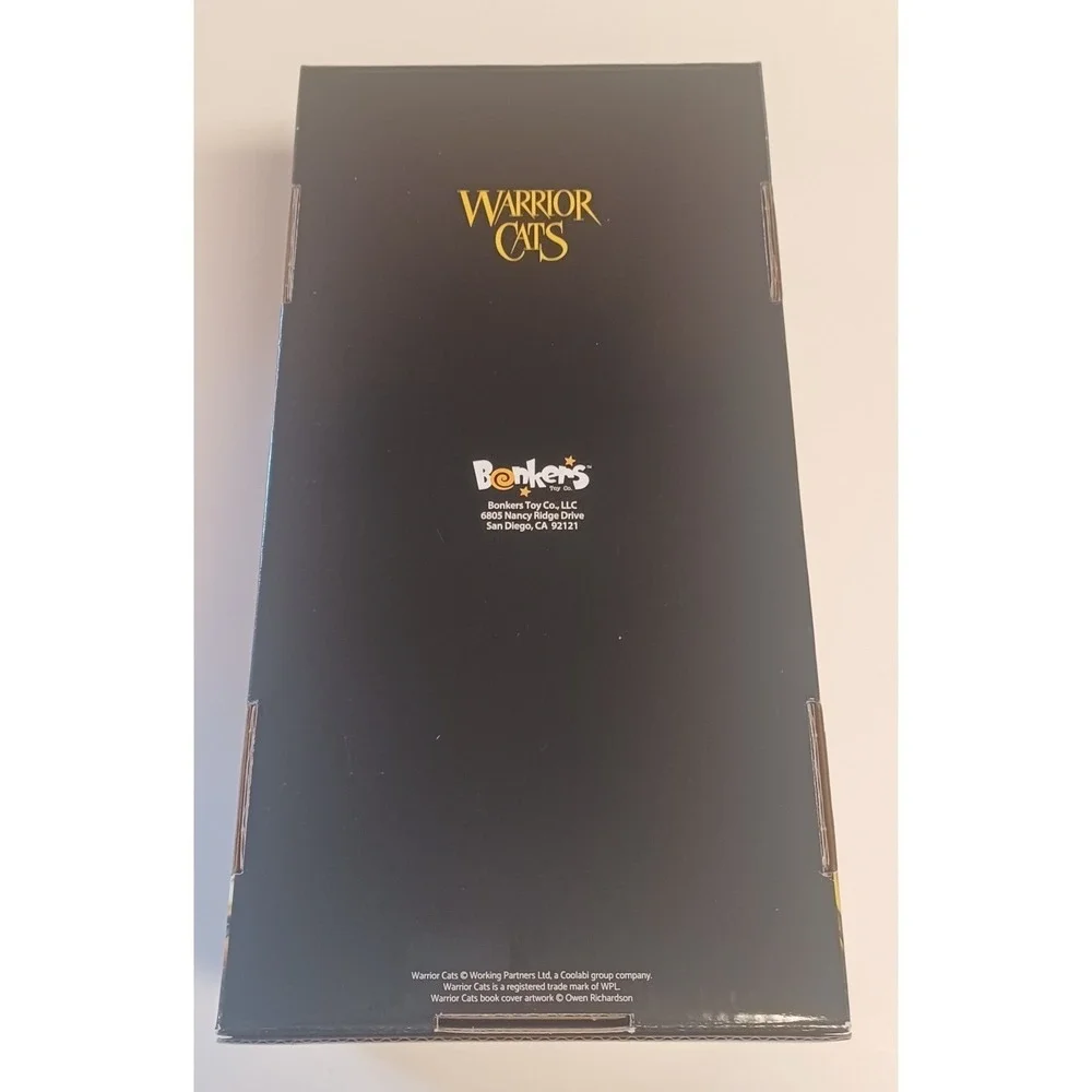 HTF Warrior Cats Series 1 Mystery Figures Official Retail Store Display Box ONLY